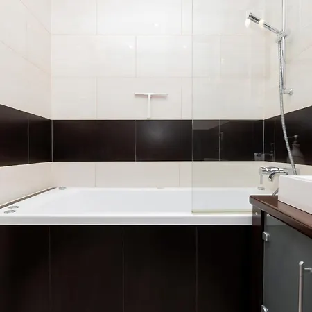 Platan Platan 아파트 *