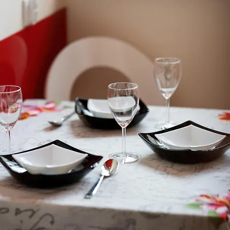 Platan Platan 아파트 슈비노우이스쳬