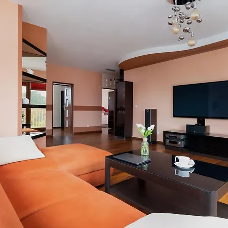 아파트 Platan Platan *